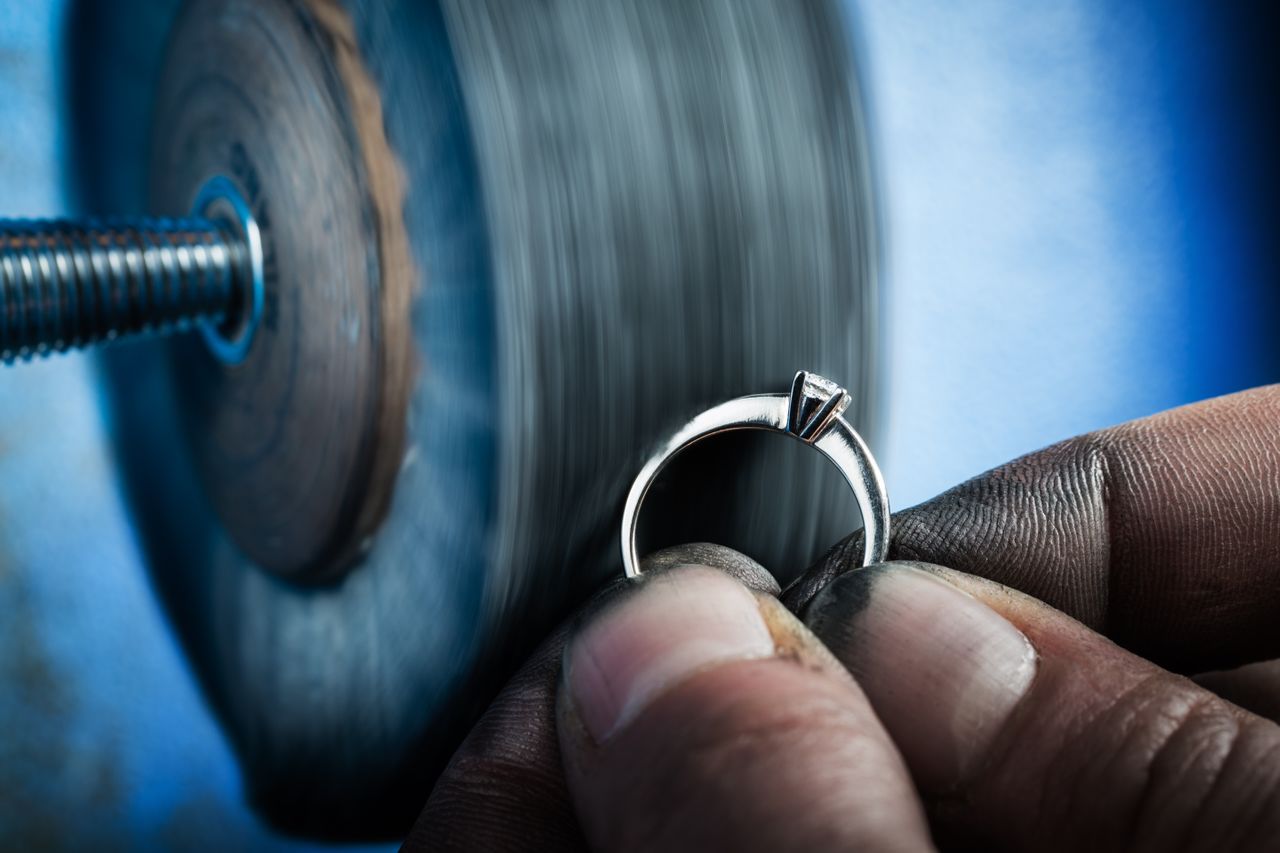 Replacing Chains or Clasps Replacing Chains or Clasps
